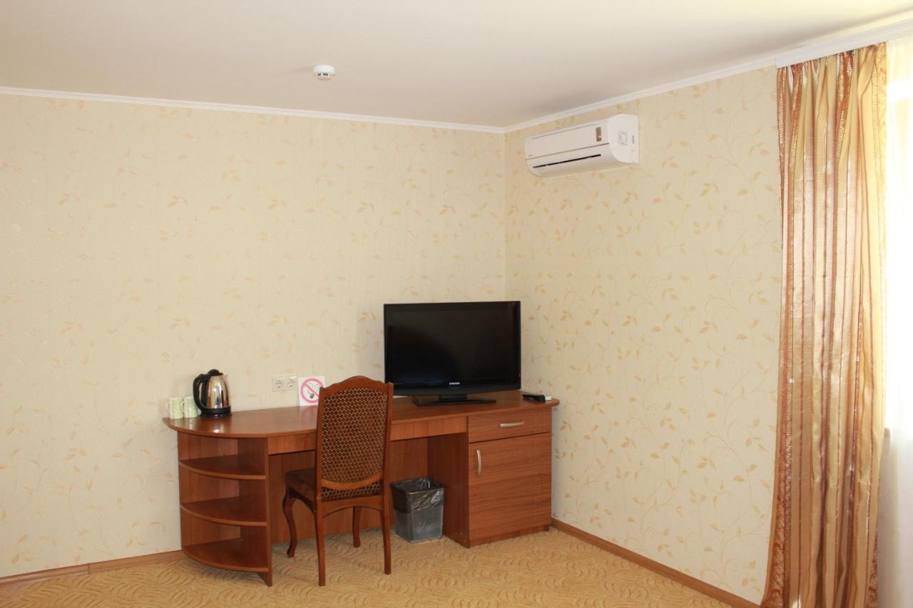 Вілія Hotell Lomacineţi Exteriör bild